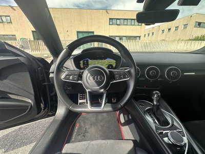 Audi TT Coupé 45 TFSI S tronic (10)