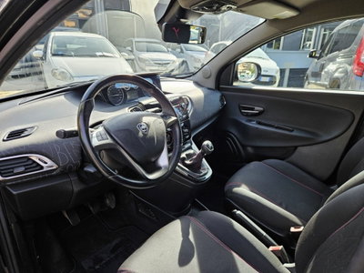 Lancia Ypsilon 1.3 MJT 16V 95 CV 5 porte S&S Elefantino (7)