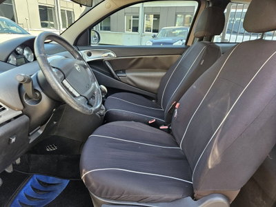 Lancia Ypsilon 1.4 Argento Ecochic GPL (6)
