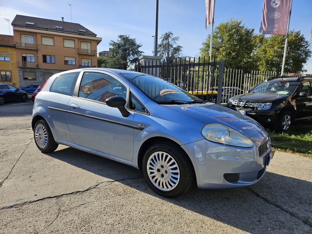 Fiat Grande Punto 1.2 3 porte (2)
