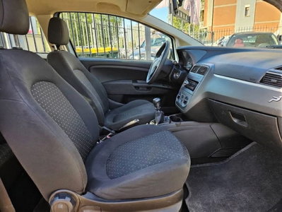 Fiat Grande Punto 1.2 3 porte (7)