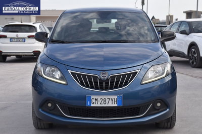 Lancia Ypsilon 1.0 FireFly 5 porte S&S Hybrid Gold Plus (2)