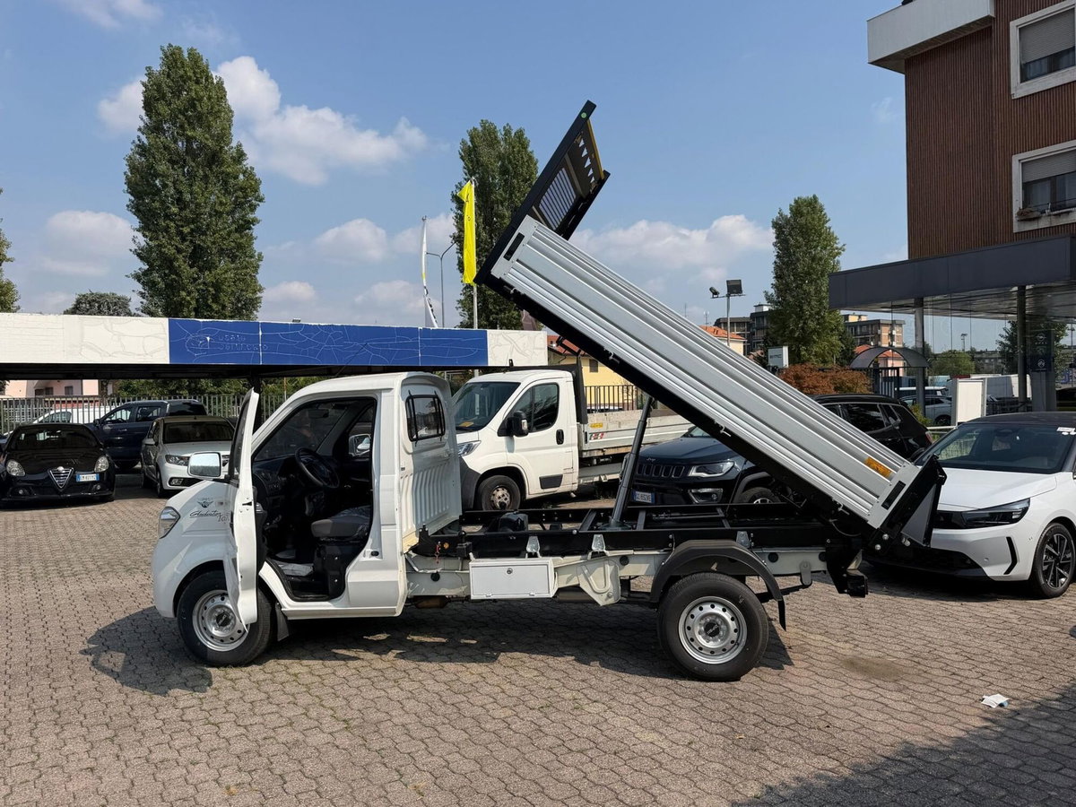 Giotti Victoria Gladiator Gladiator Top 1.5 100cv ribalt.tril. clima (2)