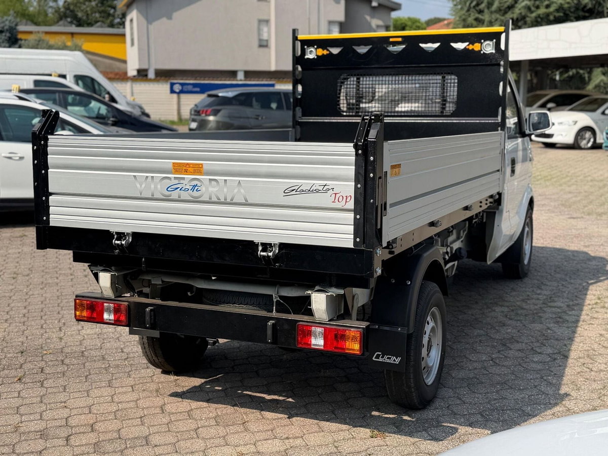 Giotti Victoria Gladiator Gladiator Top 1.5 100cv ribalt.tril. clima (5)
