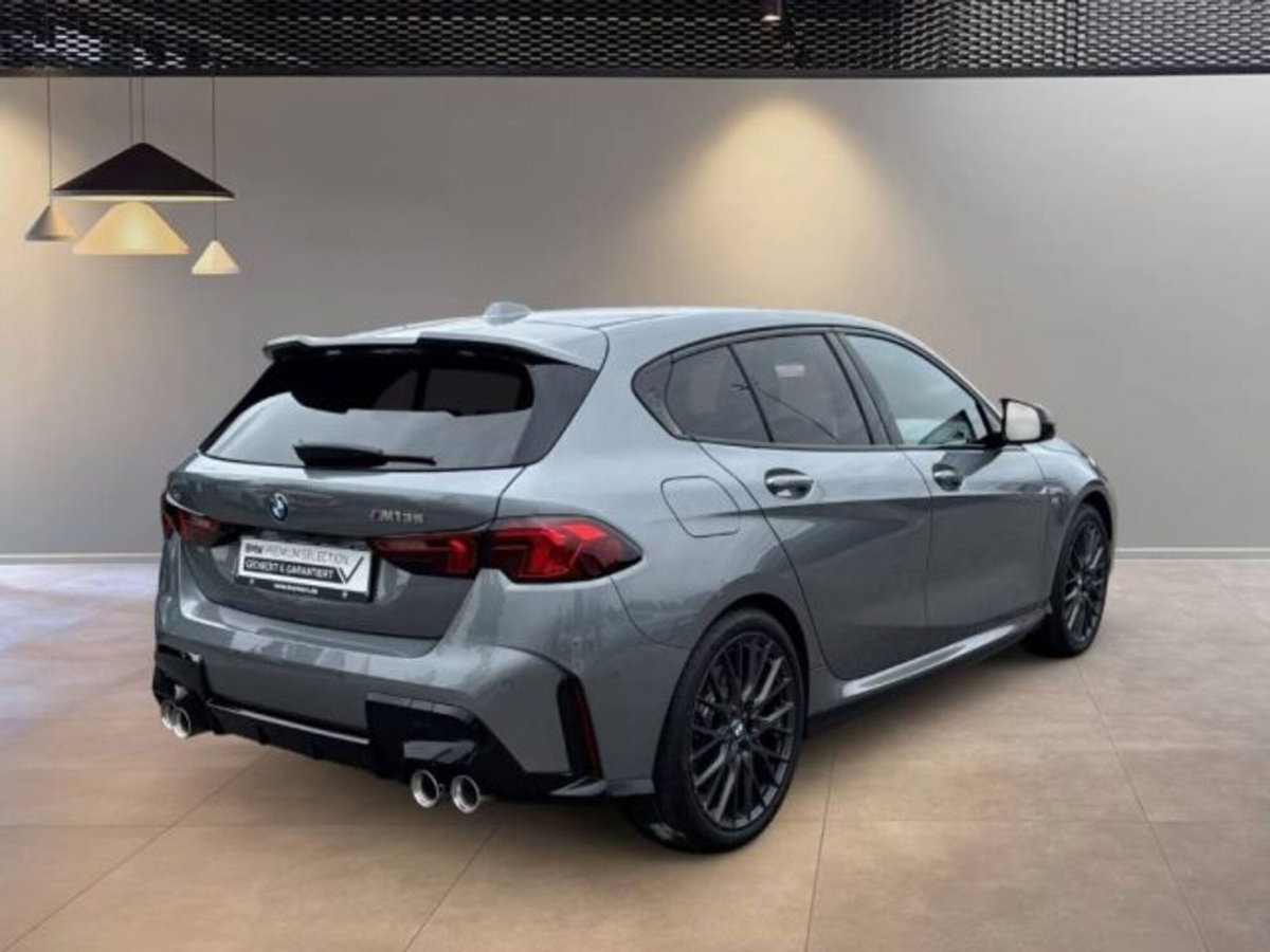 BMW Serie 1 M135 xdrive MSport Pro auto (5)
