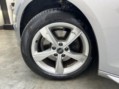 Audi A4 Avant 35 TDI/163 CV S tronic Business Advanced (3)