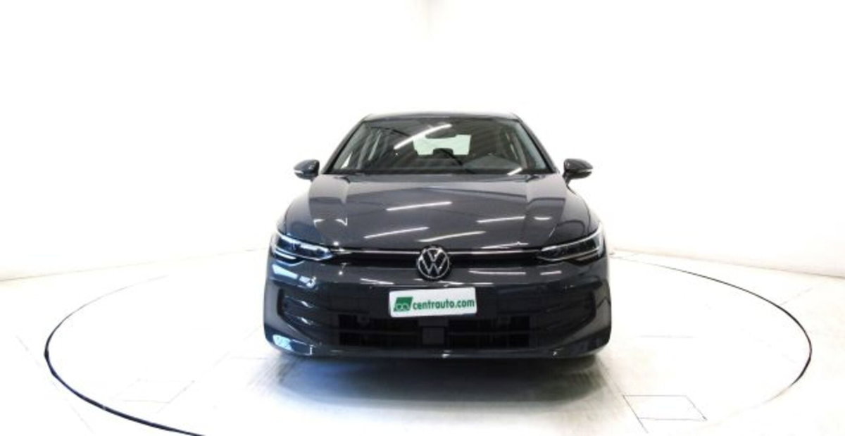 Volkswagen Golf 2.0 TDI SCR Life (2)