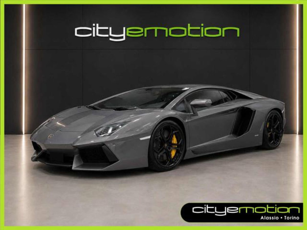 Lamborghini Aventador Coupé 6.5 V12 LP700-4