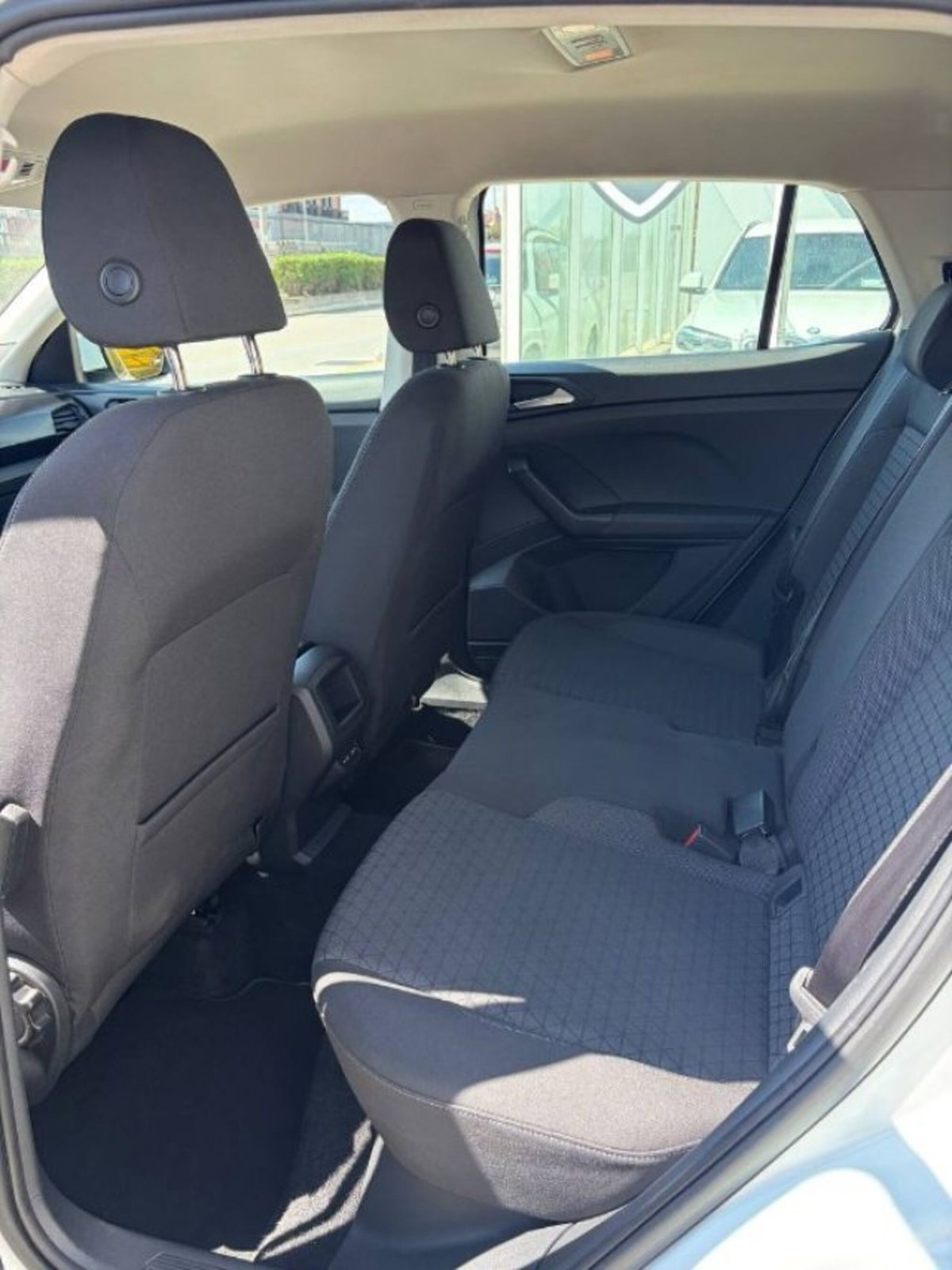 Volkswagen T-Cross 1.0 TSI Style BMT (13)