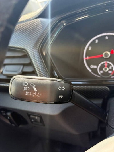 Volkswagen T-Cross 1.0 TSI Style BMT (19)