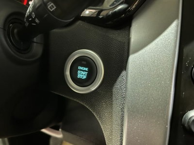 Mahindra KUV100 1.2 K8 m-bifuel (13)