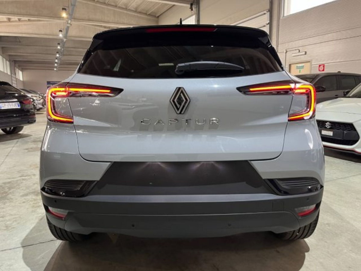 Renault Captur 1.2 eco-g Techno 120cv (7)