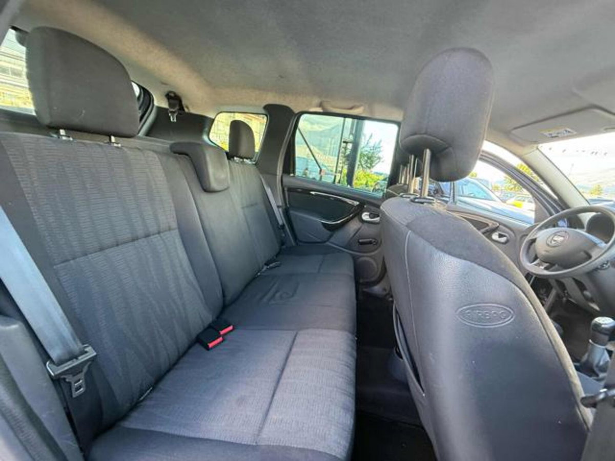 Dacia Duster 1.6 110CV 4x2 GPL SL Delsey (14)
