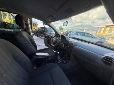 Dacia Duster 1.6 110CV 4x2 GPL SL Delsey (15)