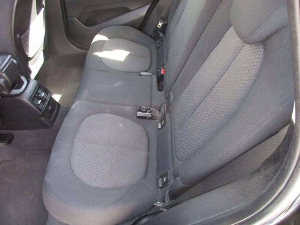 BMW X1 sDrive16d Advantage (11)