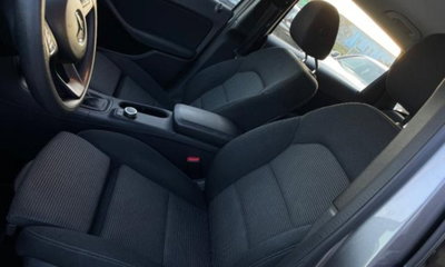 Mercedes-Benz Classe B 180 d Executive (7)