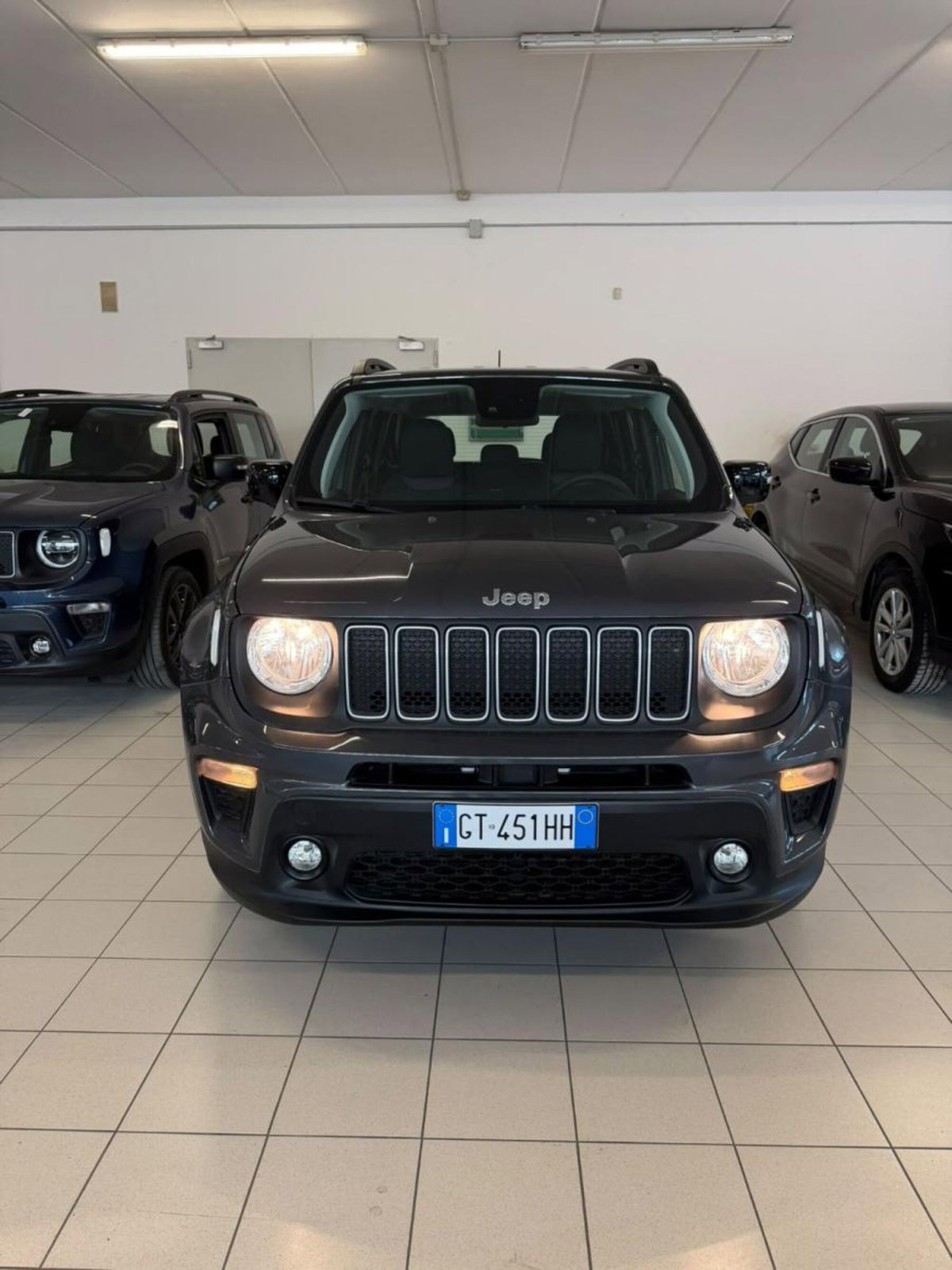 Jeep Renegade 1.5 Turbo T4 MHEV Limited (2)