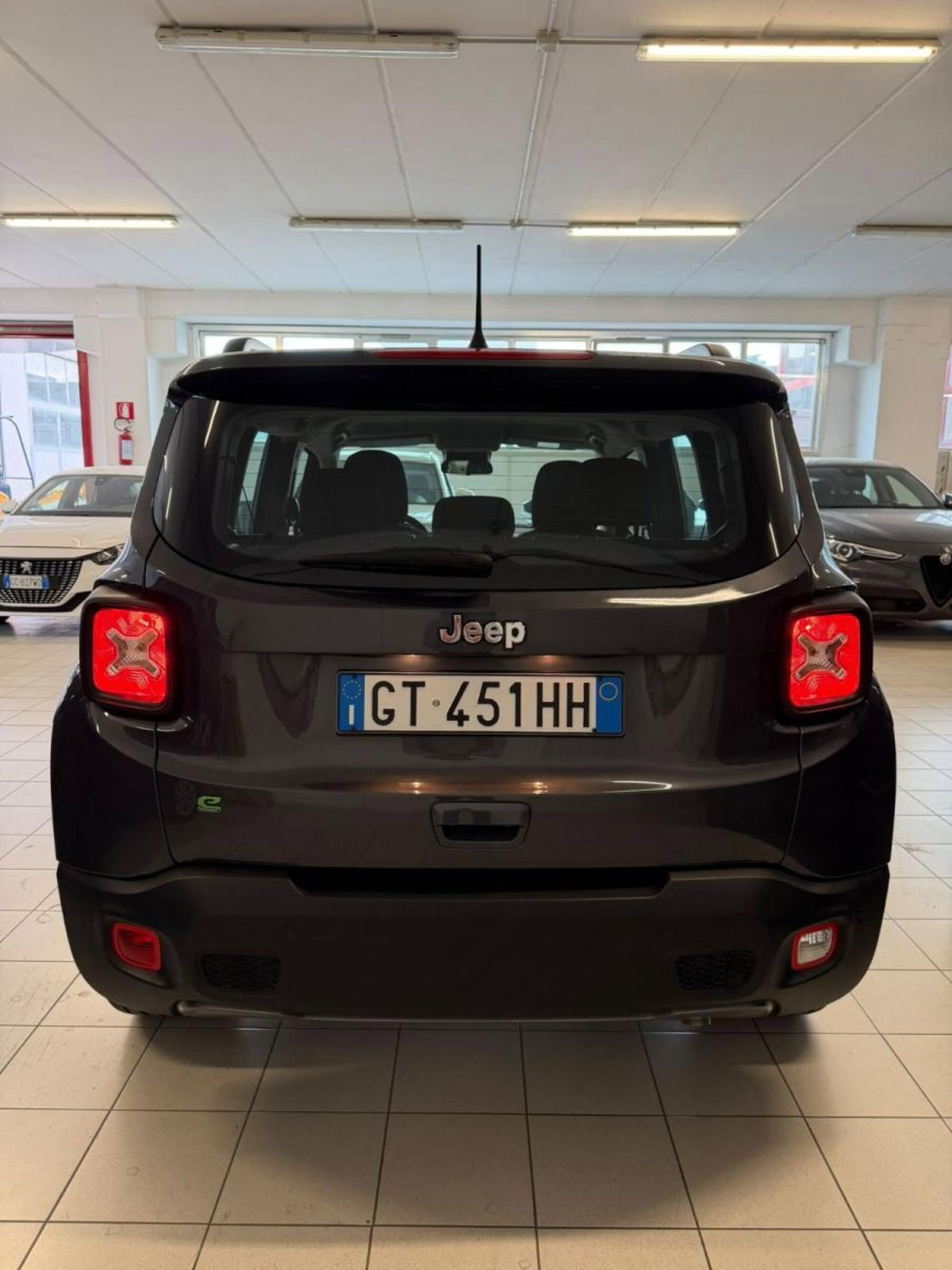 Jeep Renegade 1.5 Turbo T4 MHEV Limited (5)