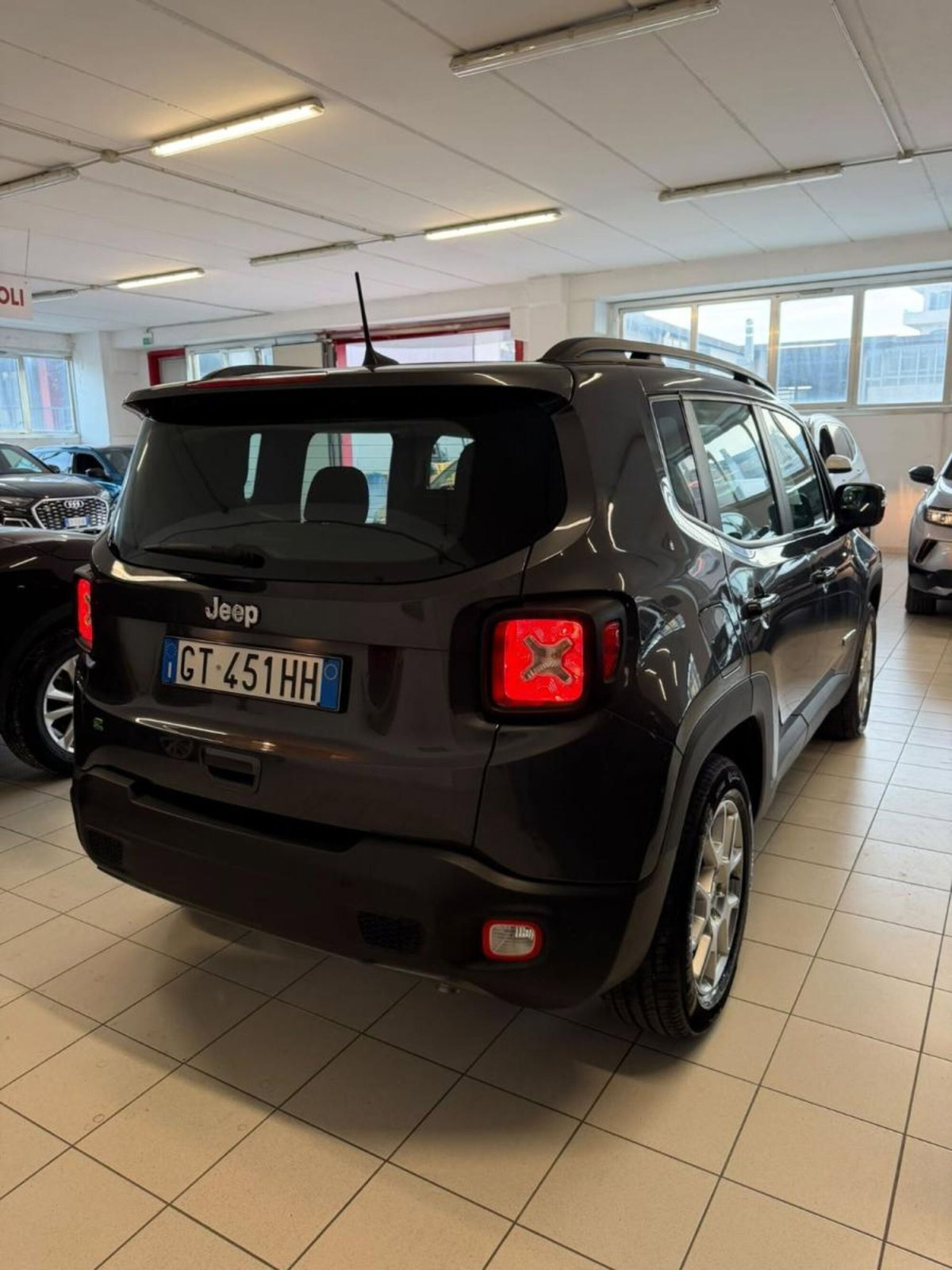 Jeep Renegade 1.5 Turbo T4 MHEV Limited (6)