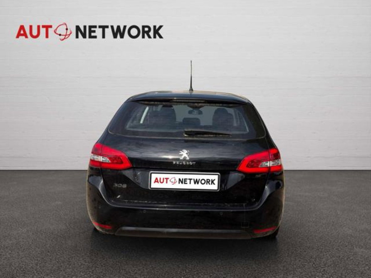 Peugeot 308 SW 1.5 bluehdi Business s&s 130cv eat8 (6)