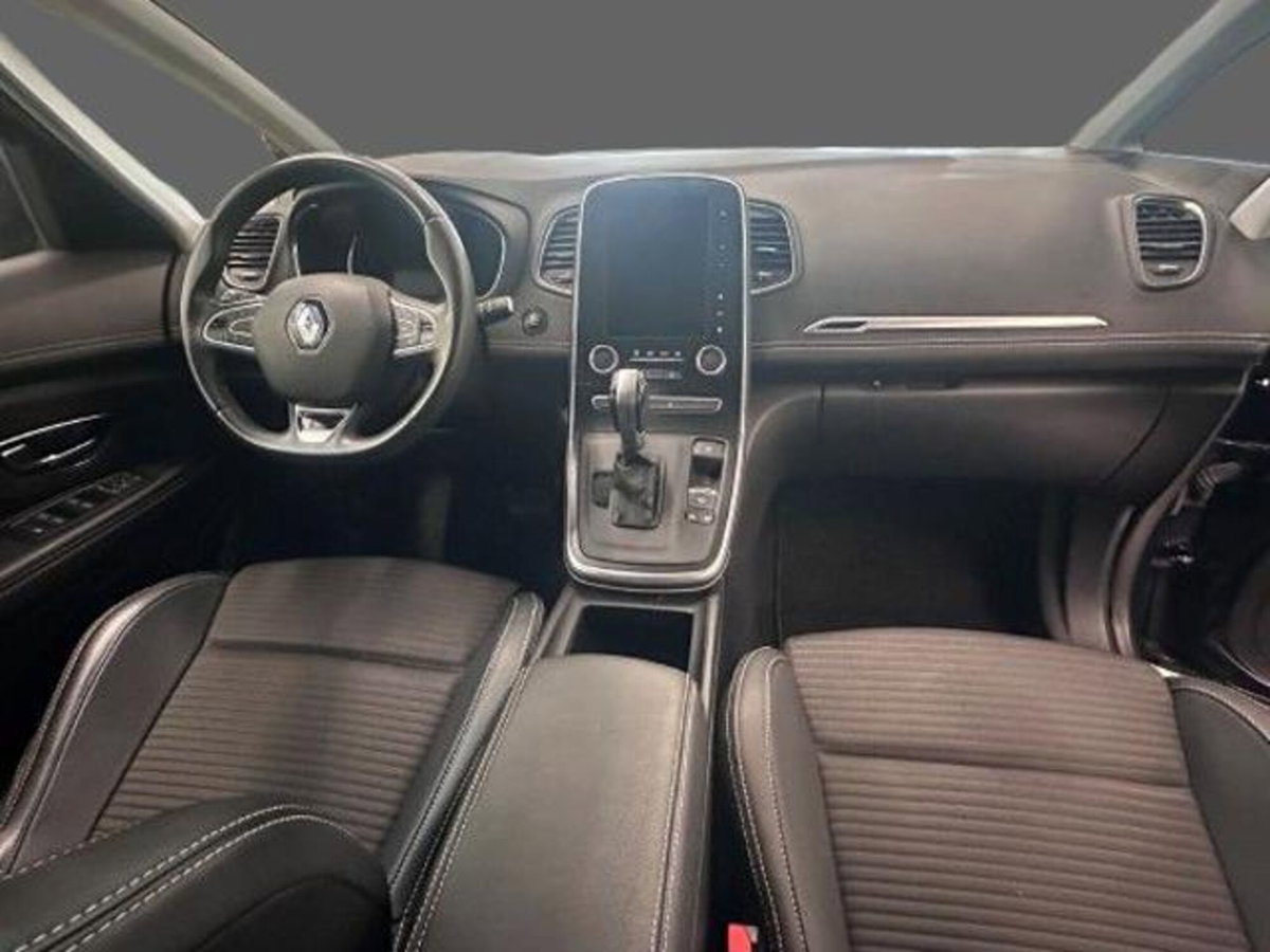 Renault Scenic E-Tech Electric 1.9 dCi Luxe Dynamique (5)
