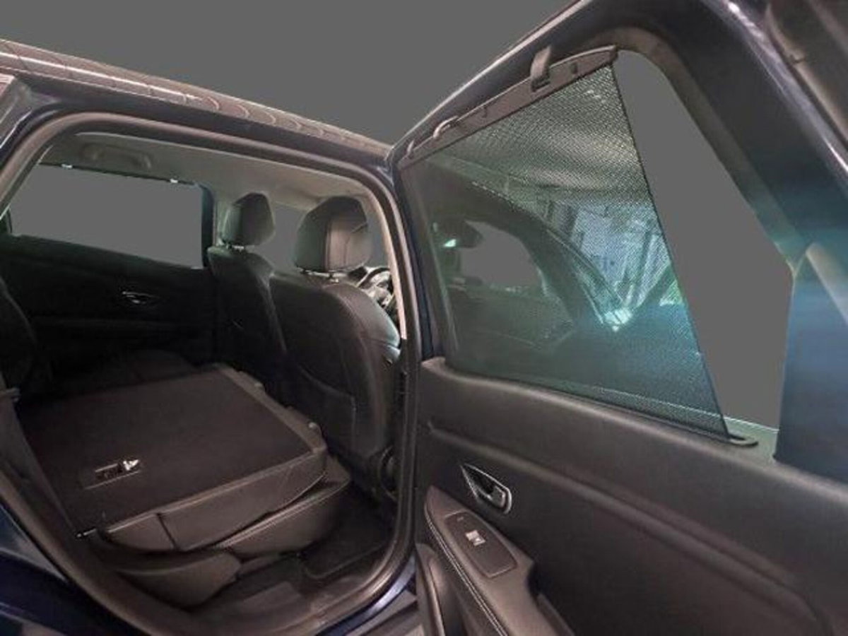 Renault Scenic E-Tech Electric 1.9 dCi Luxe Dynamique (6)