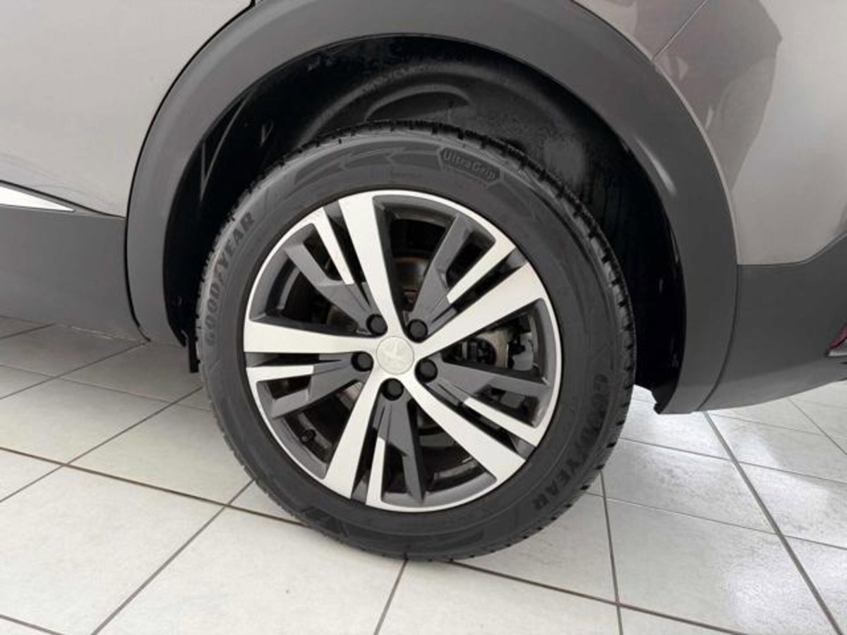 Peugeot 3008 BlueHDi 130 S&S EAT8 Allure Pack (5)