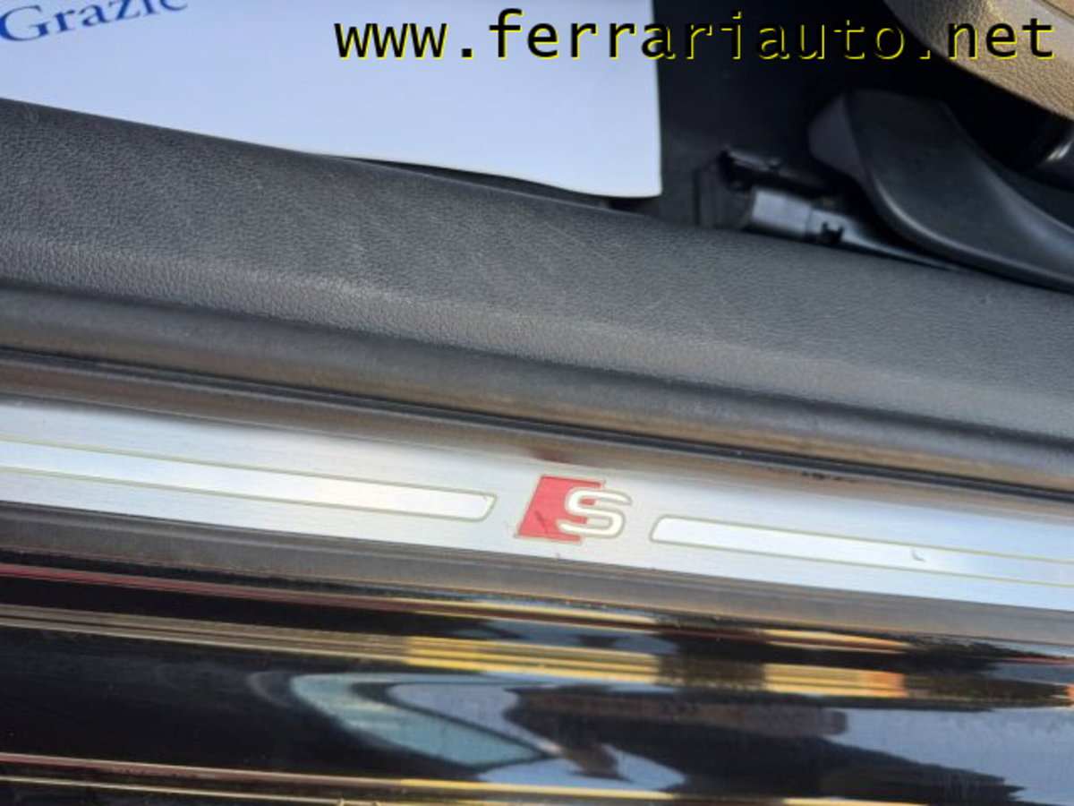 Audi A4 Avant 3.0 TDI S tronic S line edition (18)