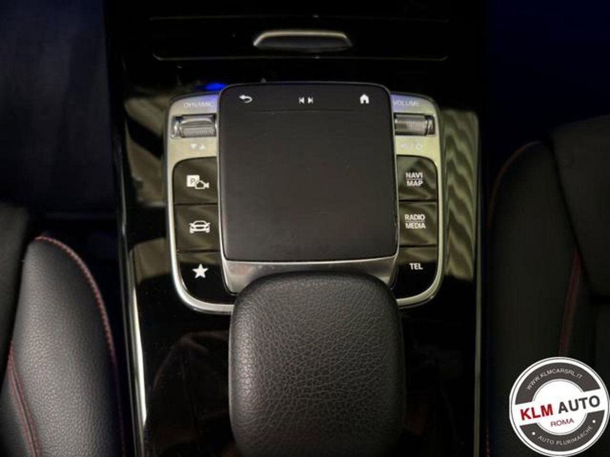 Mercedes-Benz Classe A Sedan 200 Automatic 4p. Premium (13)