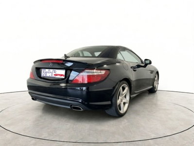 Mercedes-Benz SLK 200 CGI Premium (3)