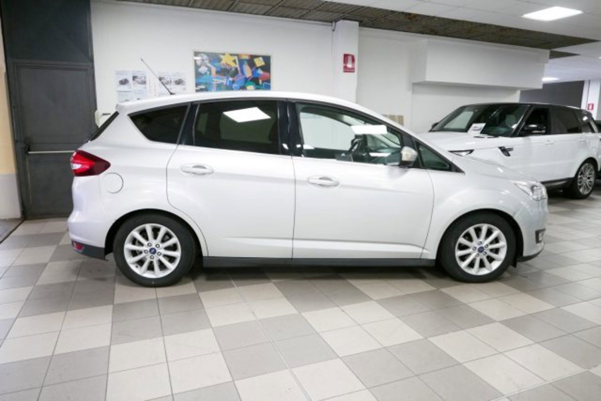 Ford C-Max 1.6 120CV GPL Titanium (3)