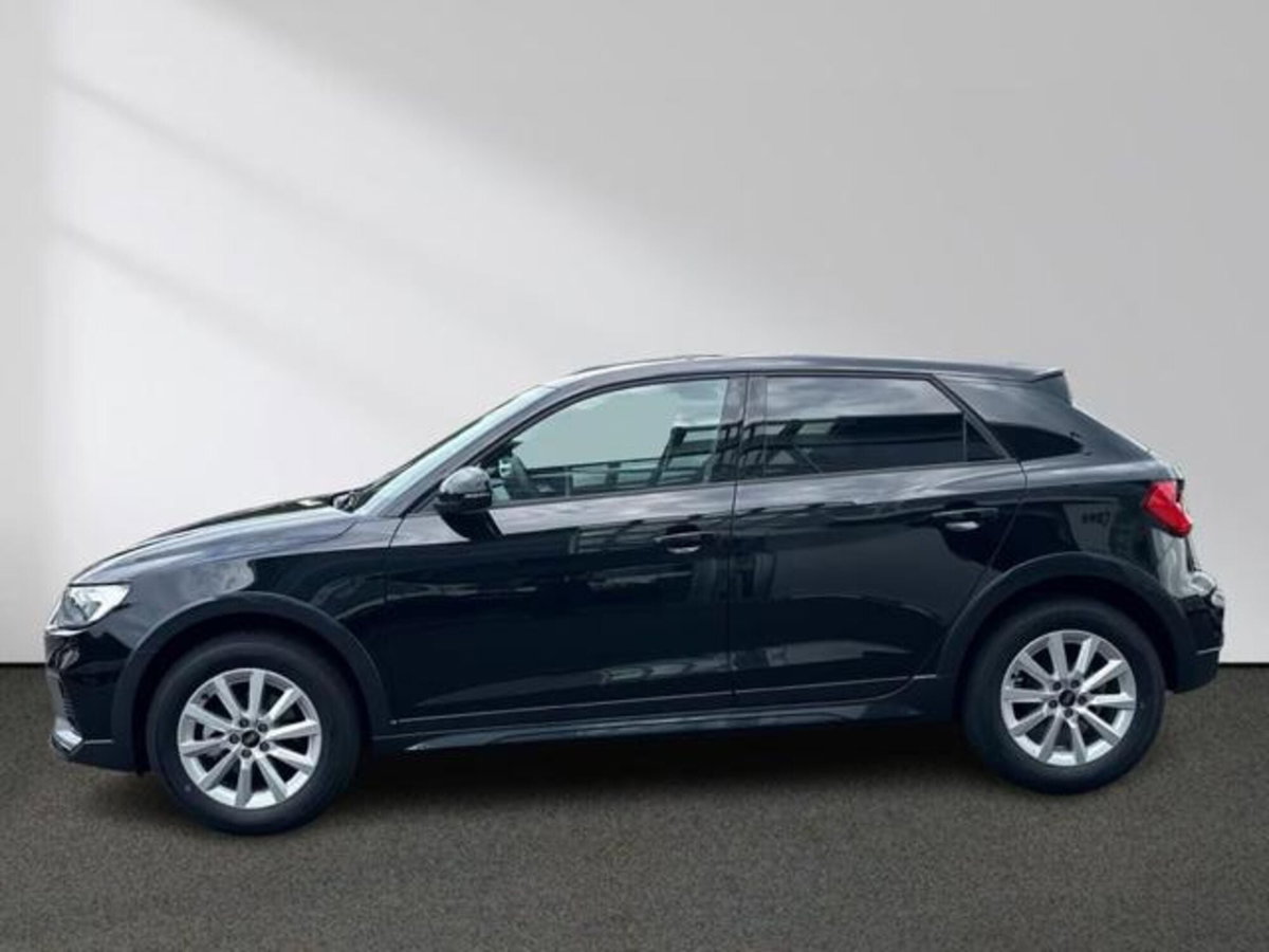 Audi A1 allstreet 30 1.0 tfsi Business 116cv (2)