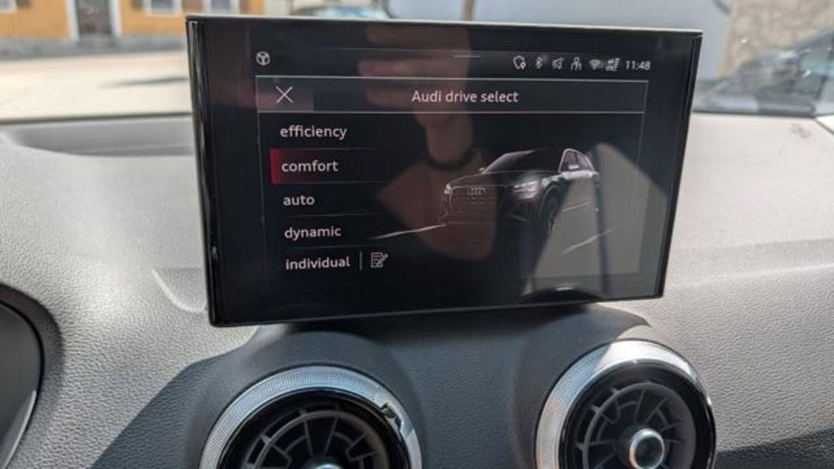 Audi Q2 Q2 35 TFSI S line Edition (13)