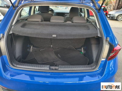 Skoda Fabia 1.0 mpi Selection 80cv (14)