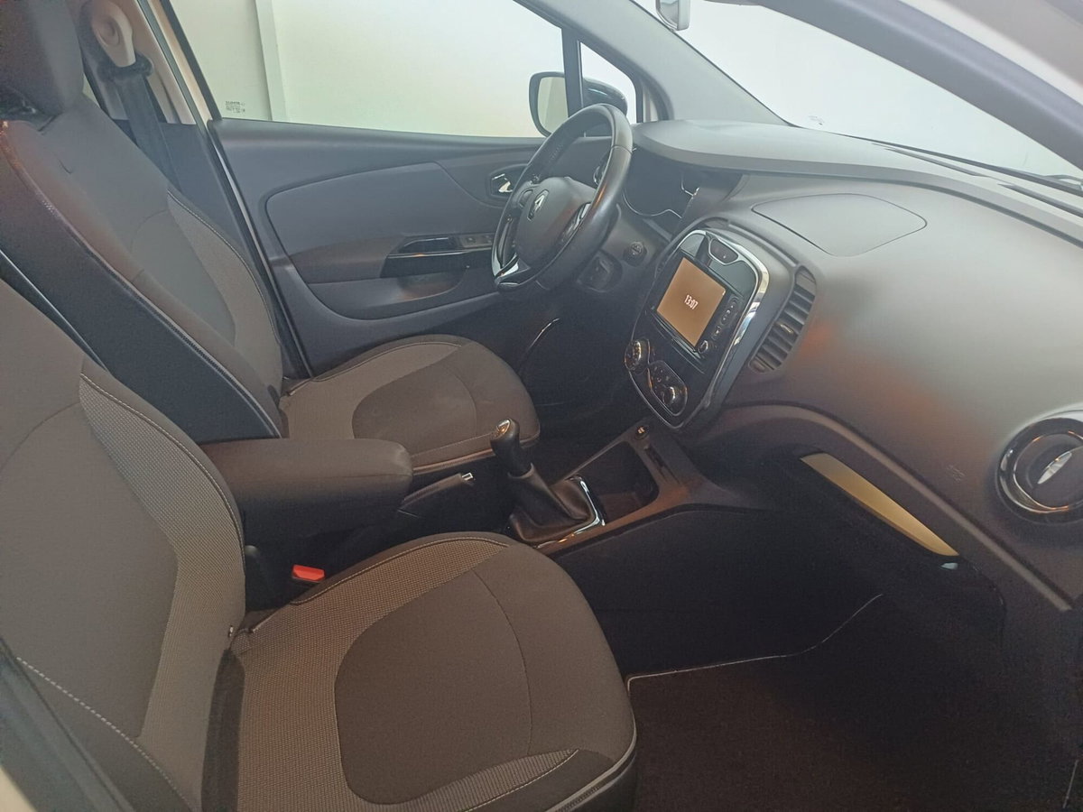 Renault Captur 1.5 dCi 8V 90 CV Start&Stop Energy R-Link (11)
