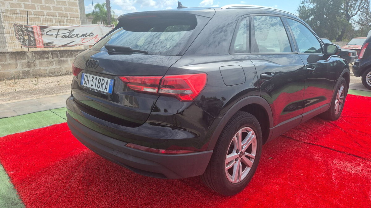 Audi Q3 35 TDI quattro S tronic Business Advanced (4)