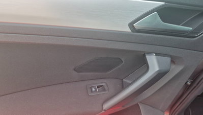 Volkswagen Tiguan 1.6 TDI SCR Style BlueMotion Technology (6)