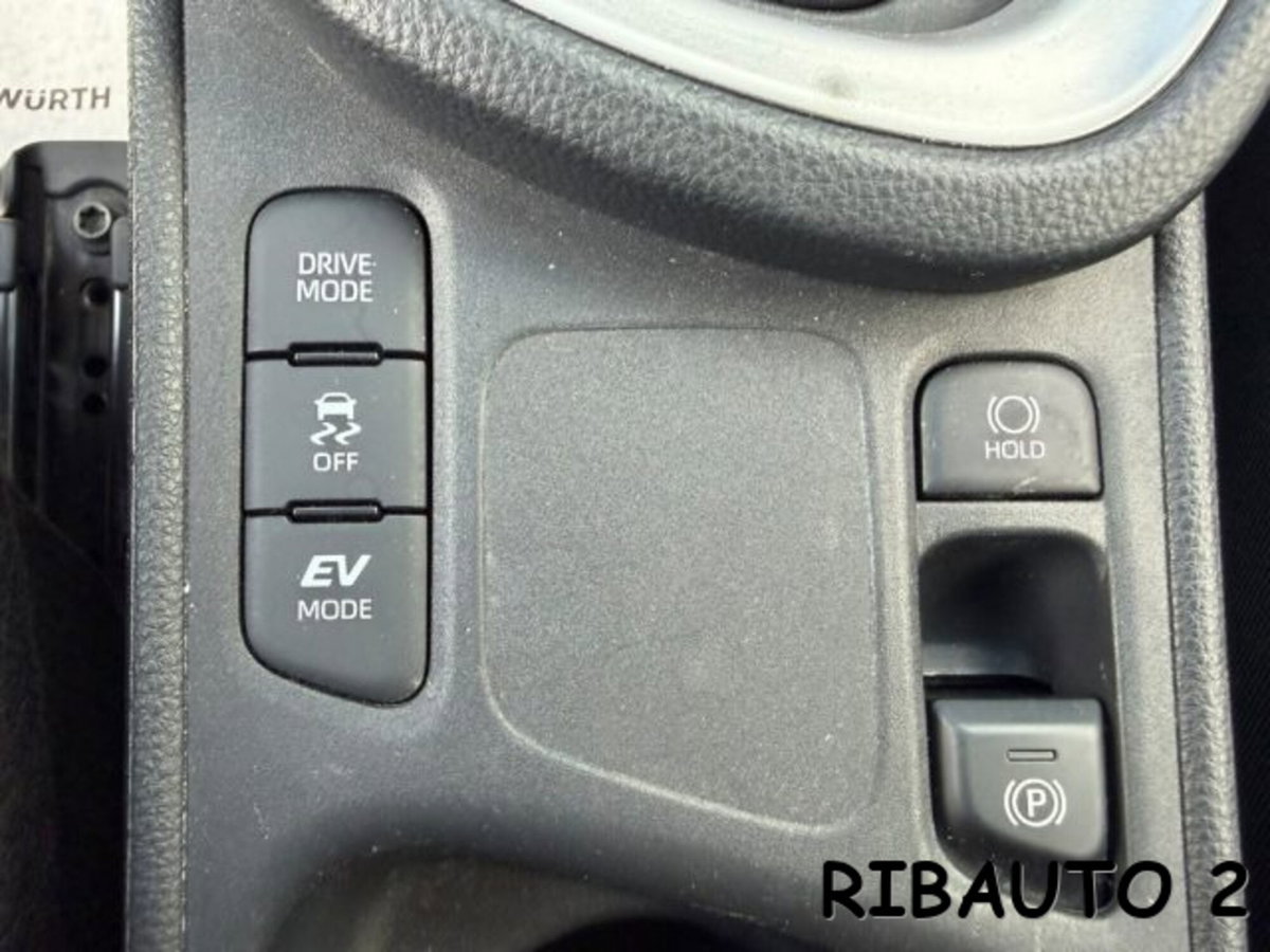 Toyota Yaris Cross 1.5 Hybrid 5p. E-CVT Trend (18)