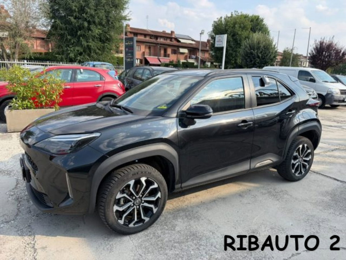Toyota Yaris Cross 1.5 Hybrid 5p. E-CVT Trend (2)