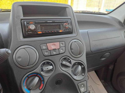 Fiat Panda 1.2 Dynamic GPL (6)