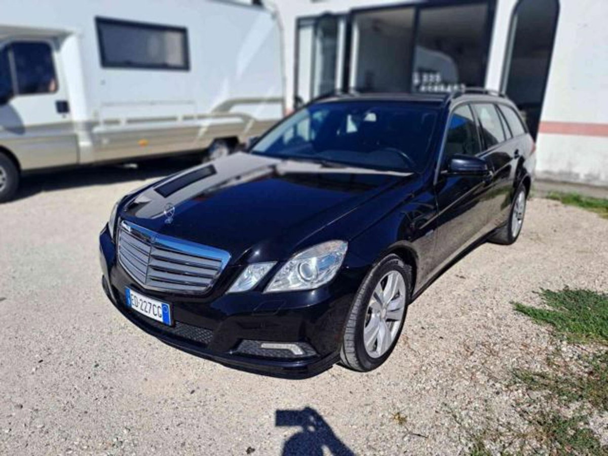 Mercedes-Benz Classe E Station Wagon 250 CDI BlueEFFICIENCY Avantgarde