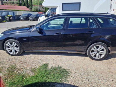 Mercedes-Benz Classe E Station Wagon 250 CDI BlueEFFICIENCY Avantgarde (11)
