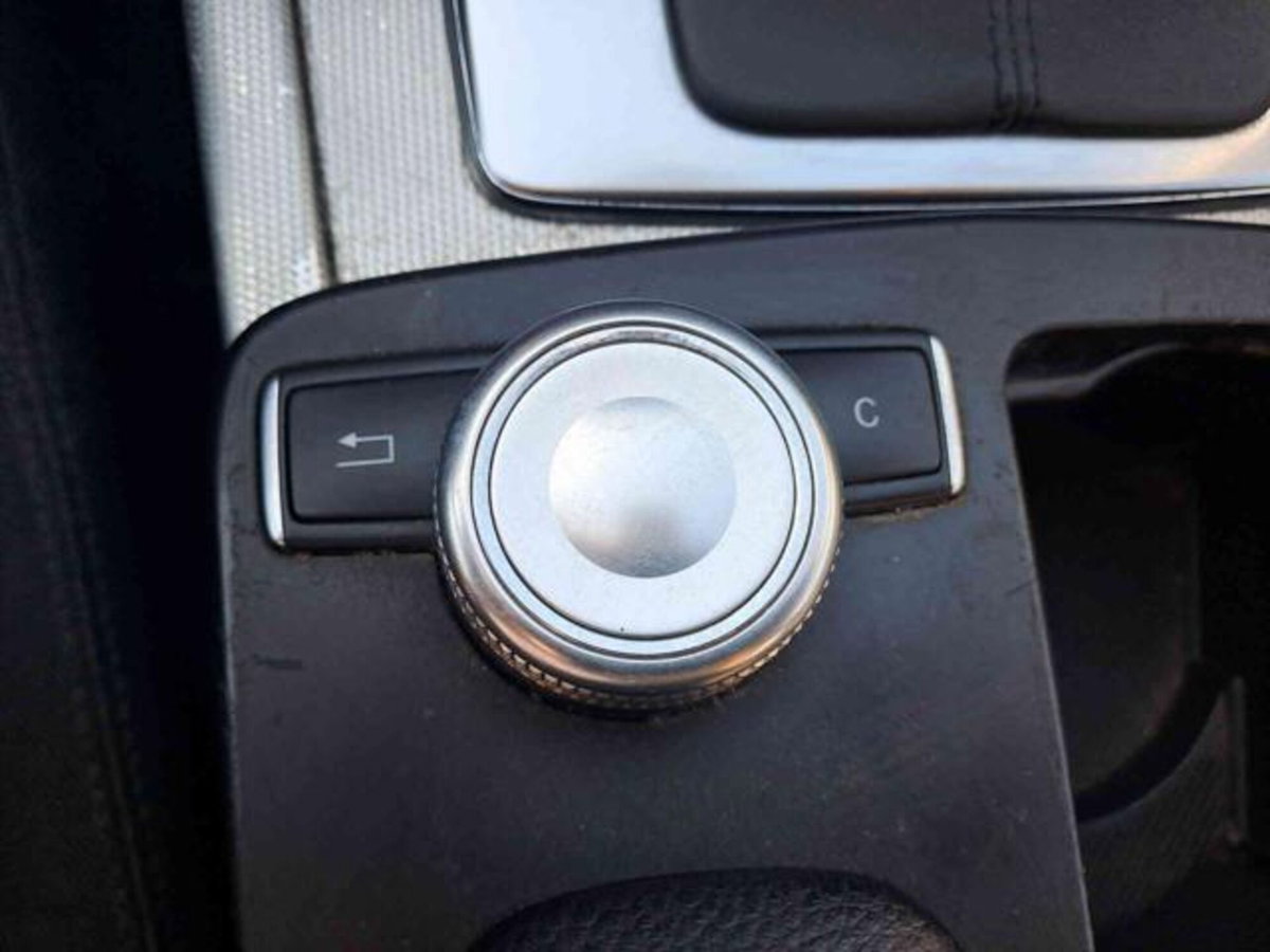 Mercedes-Benz Classe E Station Wagon 250 CDI BlueEFFICIENCY Avantgarde (6)