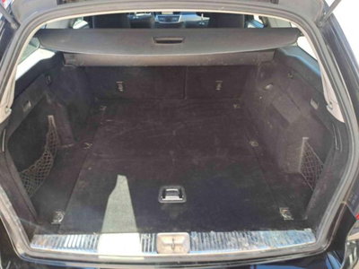 Mercedes-Benz Classe E Station Wagon 250 CDI BlueEFFICIENCY Avantgarde (8)
