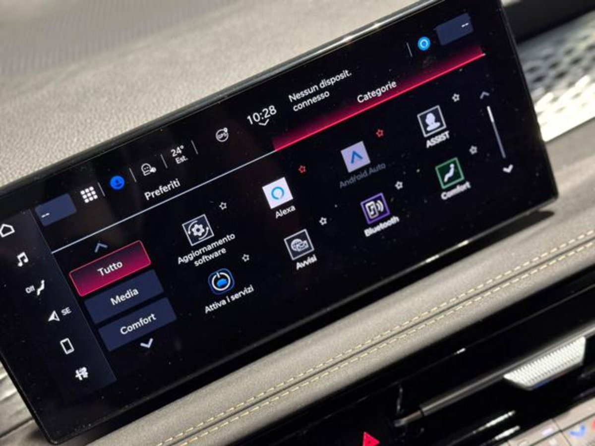 Alfa Romeo Tonale 1.5 hybrid Sprint 160cv tct7 (16)