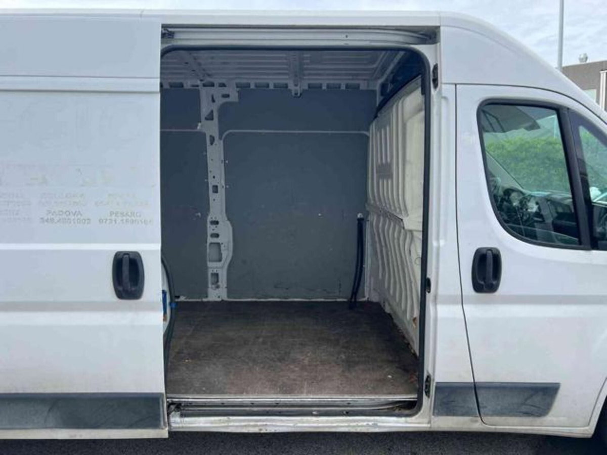 Citroen Jumper Furgone 35 BlueHDi 140 S&S PLM-TM-DC Furgone Business (9)