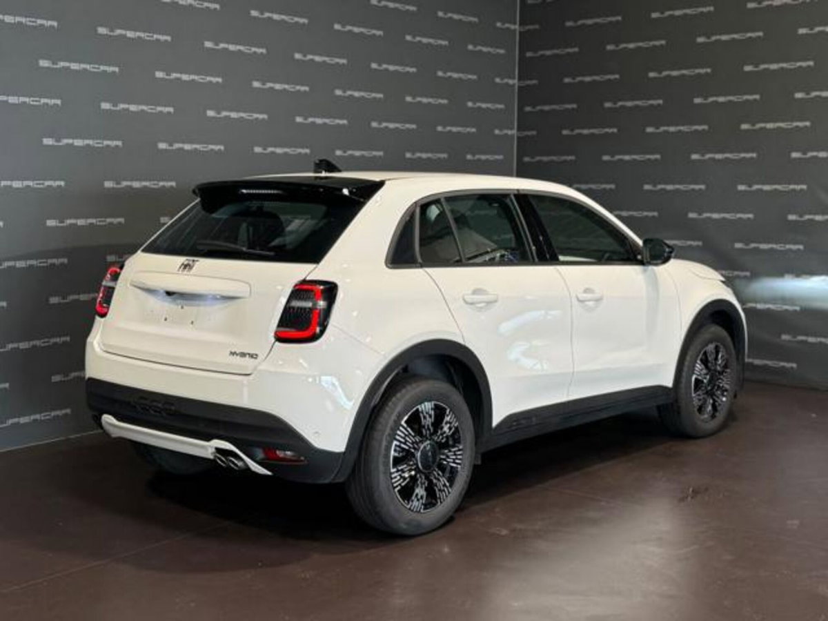 Fiat 600 1.2 hybrid Pop 145cv auto (3)