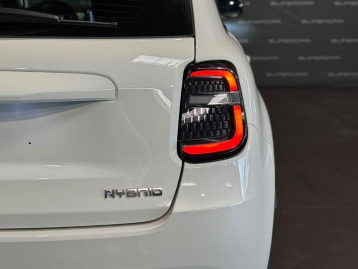 Fiat 600 1.2 hybrid Pop 145cv auto (6)