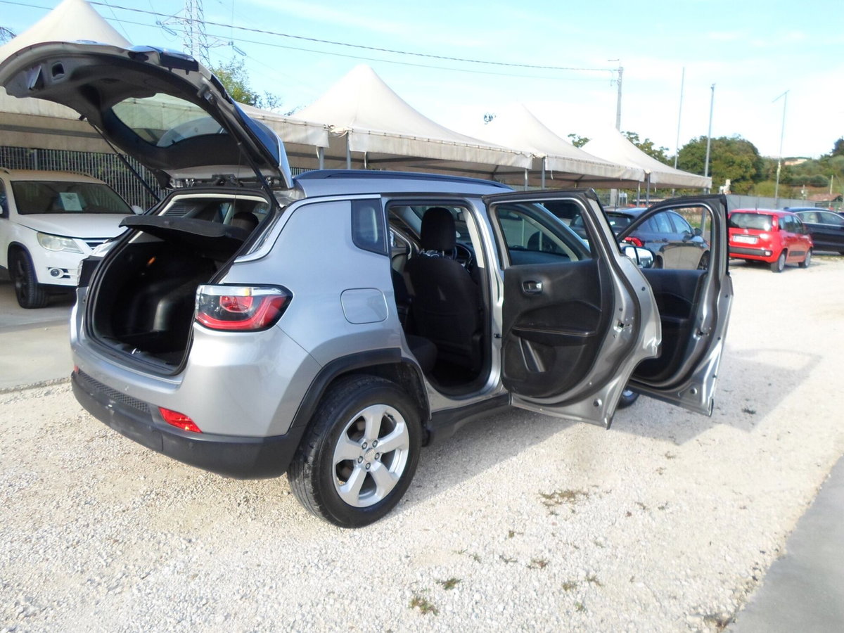 Jeep Compass 1.6 Multijet II 2WD Limited (11)