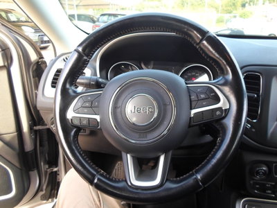 Jeep Compass 1.6 Multijet II 2WD Limited (17)
